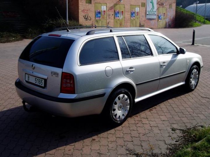 Škoda Octavia Combi 1.9di - 3