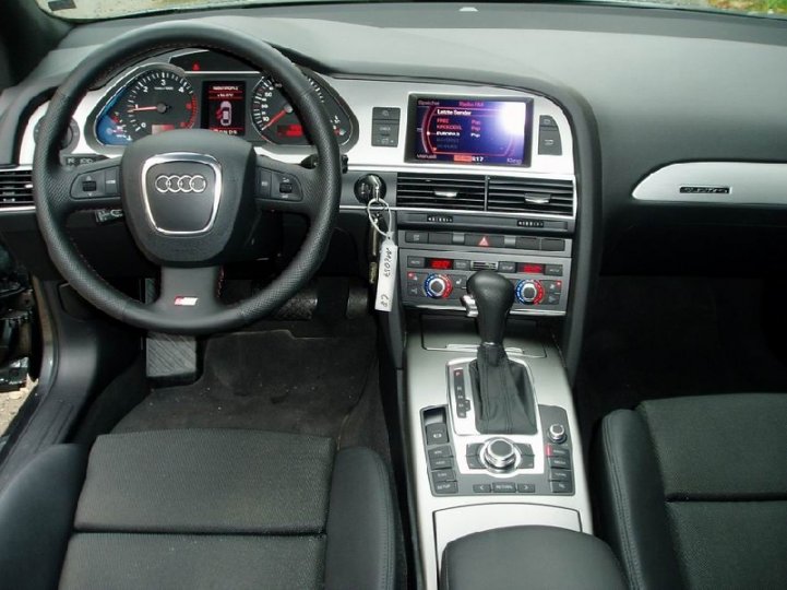 Audi A6- Avant 3.0tdi- S line Quattro - 5