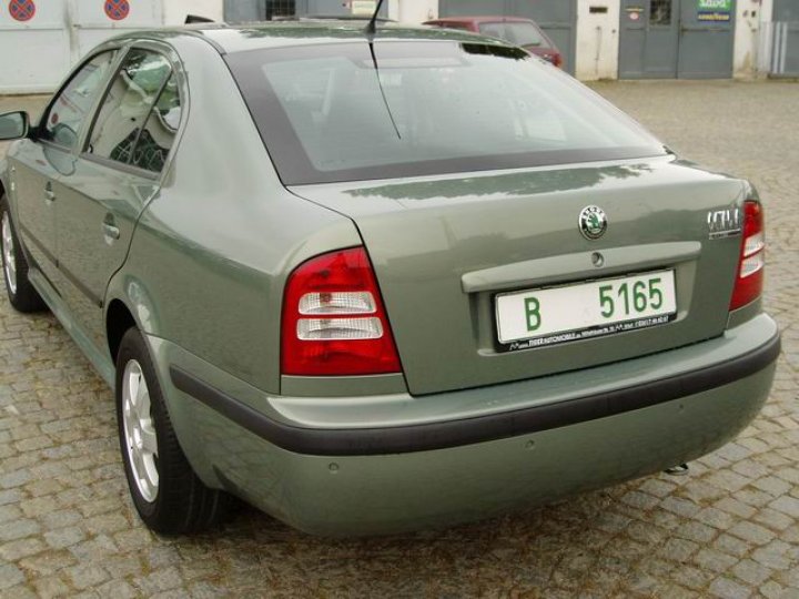 Škoda Octavia 1.9tdi(81Kw) - 5