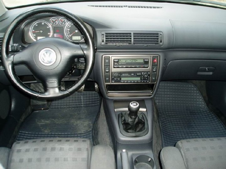 Volkswagen Passat Variant 2.5tdi - 4