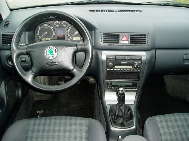 Škoda Octavia Combi 1.9di- tour - 4
