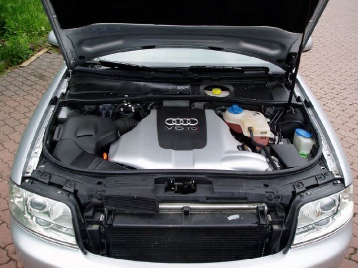Audi A6 -Avant 2.5tdi Quattro - 4