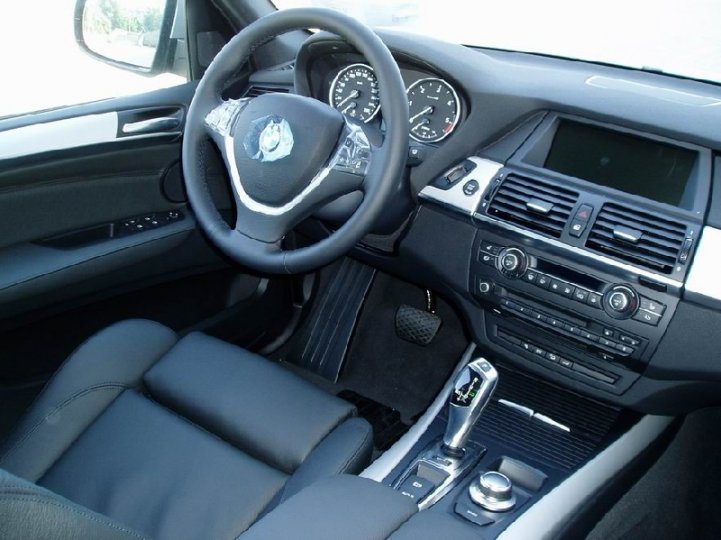 BMW X5- Sport Paket 3.0d - 5