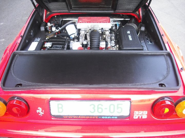 Ferrari 328 GTB - 5