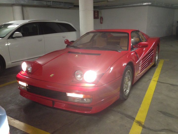 Ferrari Testarossa - 5