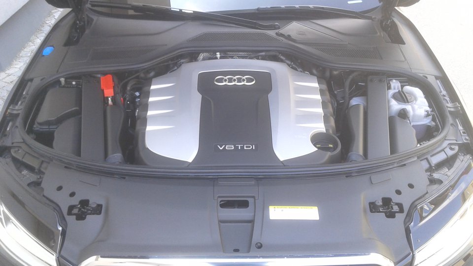 Audi A8L   V8T   4.2tdi Quattro - 12