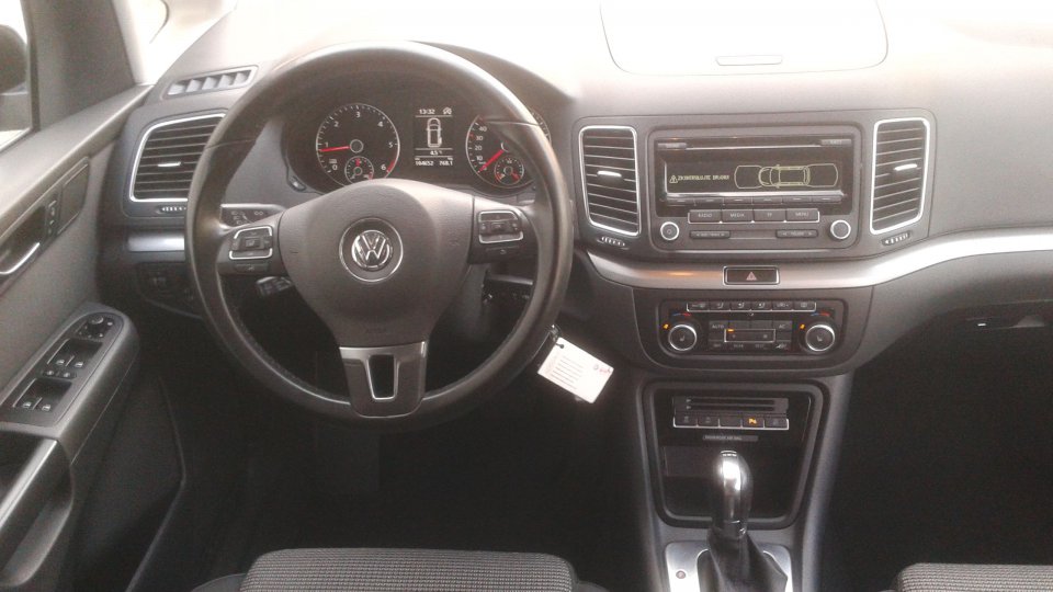 Volkswagen Sharan 2.0Tdi  DSG - 9