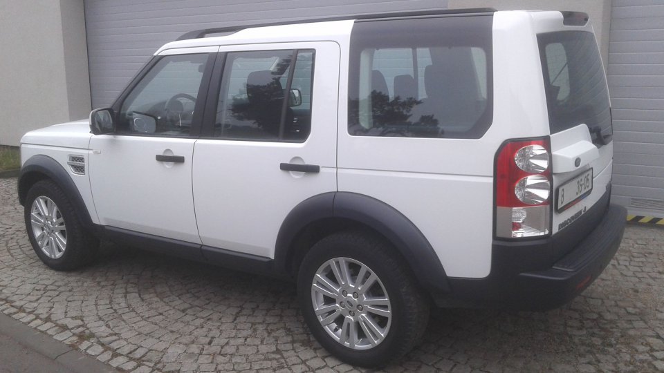 Land Rover Discovery 4   TDV6 S - 3