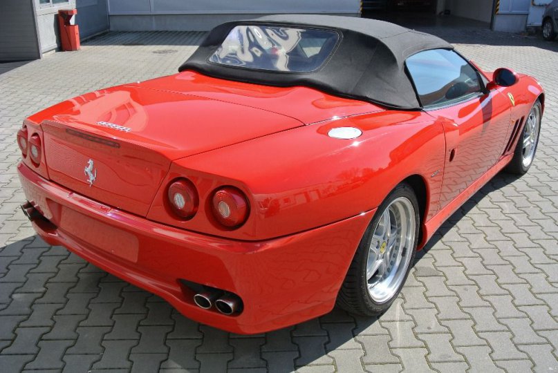 Ferrari 550 Barchetta - 8