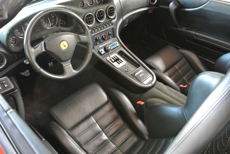 Ferrari 550 Barchetta - 13