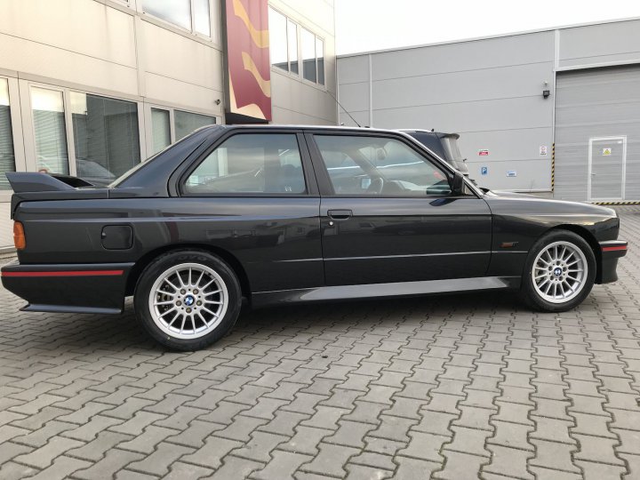 BMW E30 M3 - 7