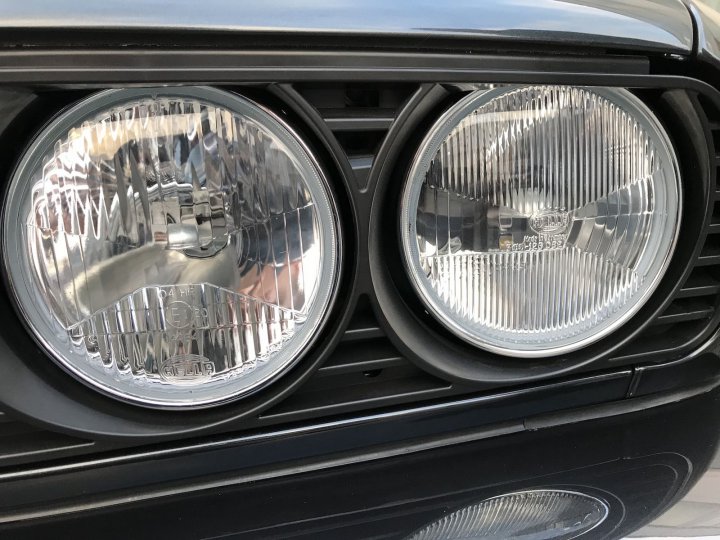 BMW E30 M3 - 40