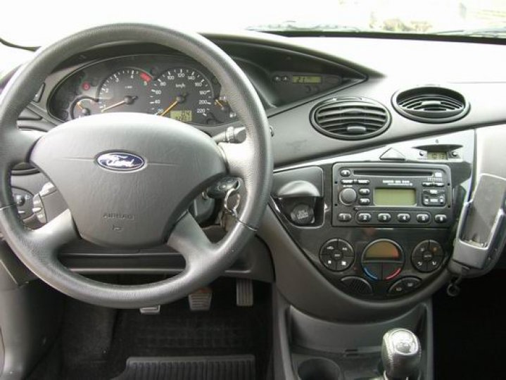 Ford Focus kombi 1.8Tdci - 3
