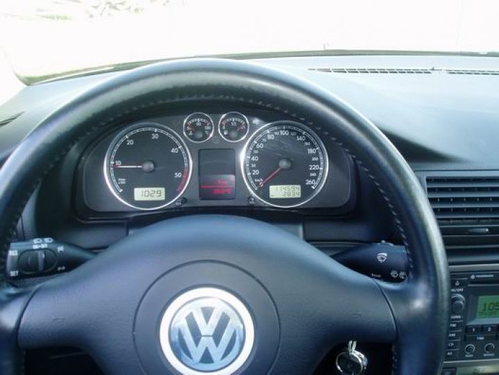 Volkswagen Passat Variant 1.9tdi-96kw- 4 motion - 5
