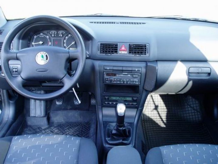 Škoda Octavia Combi 1.9di- 4-4pohon - 4