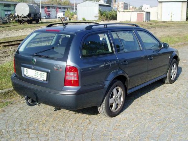 Škoda Octavia Combi 1.9di- 4-4pohon - 3